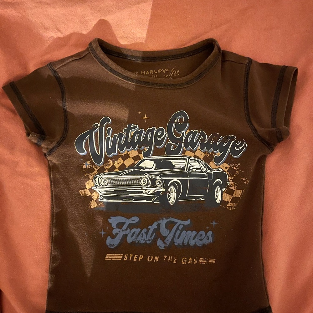 Harlow Brown Vintage Garage Tee